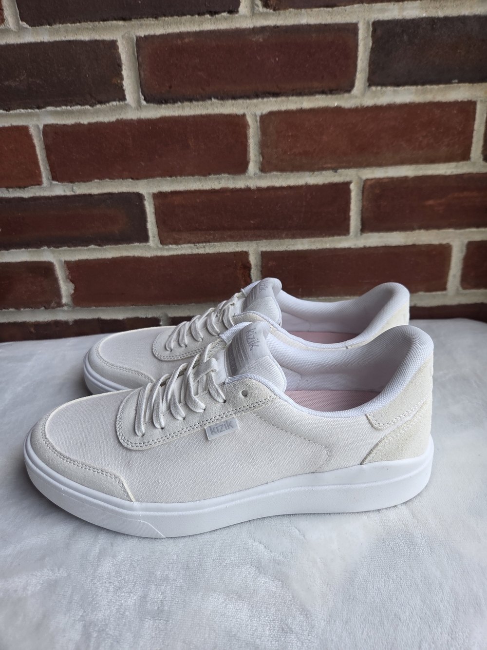 Kizik Prague 2 Men’s Size 7 White Hands Free Casual Sneakers Shoes - Picture 3 of 11